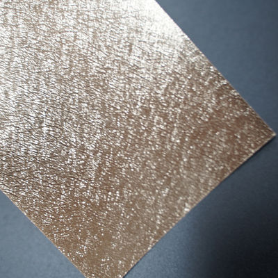 Eco Friendly Metallic Coated Packaging Paper Oil Proof With Straw Grain